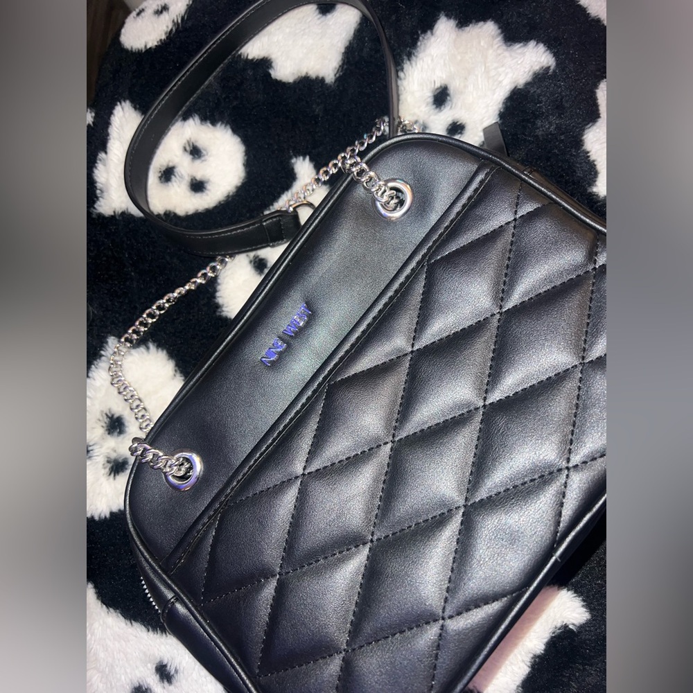 Black Quilted Chain Shoulder Bag